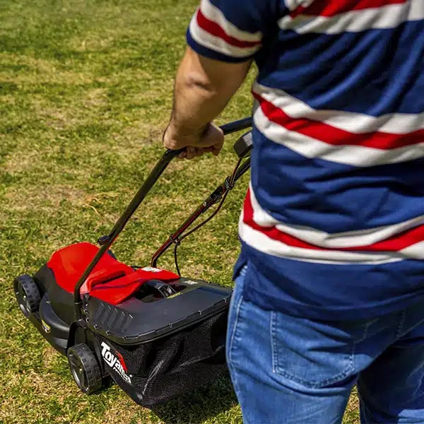 CORTACESPED ELECTRICA TOYAMA 1000W TLM320E2-X - Imagen 6